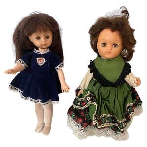 VTG Pair Of 70s Vogue Ginny Dolls 8” Ireland Far Away Land & Lesney Skinny Ginny